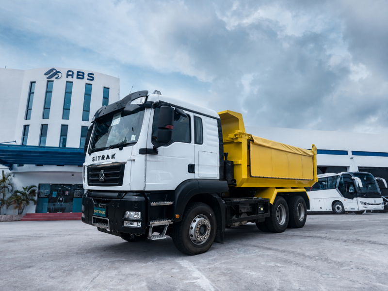 SINOTRUK TIPPER TRUCK 6X4 28 Ton