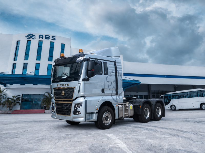 SINOTRUCK PRIME MOVER 6X4 150 Tons