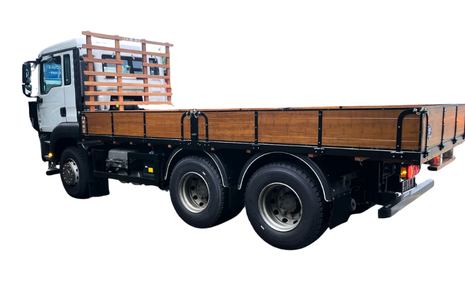 SINOTRUK RIGID TRUCK SMALL CABIN 6X4 28 Ton